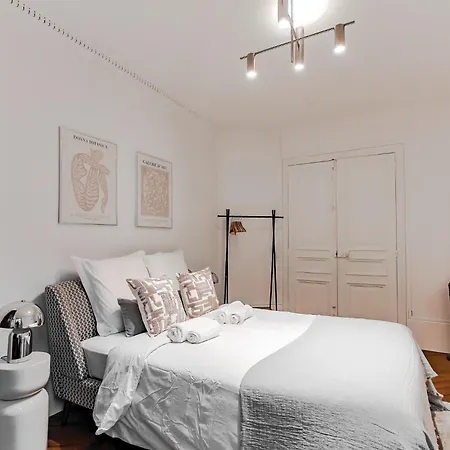 Appartamento Elegant 3 Bedrooms In The Heart Of Bastille *