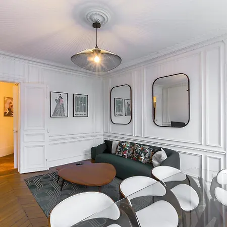 Elegant 3 Bedrooms In The Heart Of Bastille Appartamento