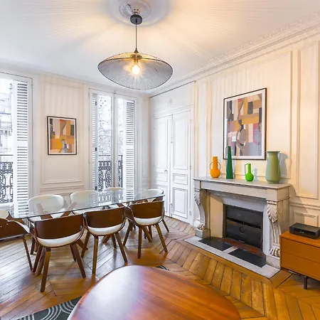 Appartamento Elegant 3 Bedrooms In The Heart Of Bastille Parigi